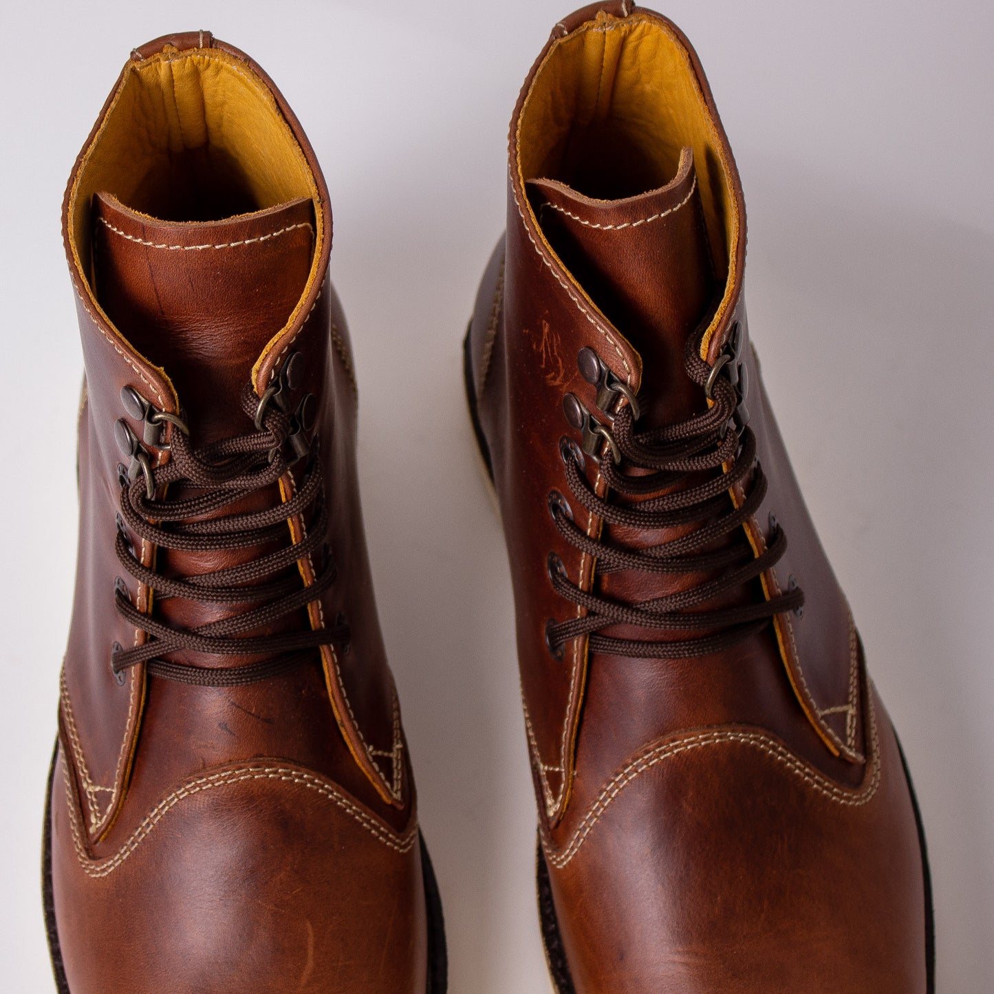 Ace Old Premium Boots